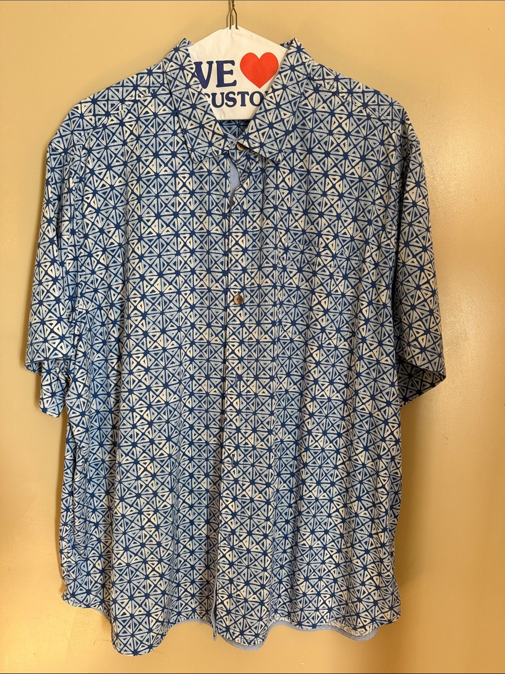 Tommy Bahama Blue Geometric Short-Sleeve Shirt - Casual Button-Up